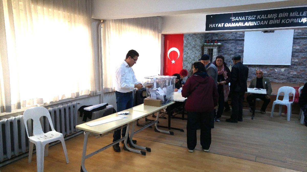 Bulgaristan Vatandaşları Sandık Başına Gitti