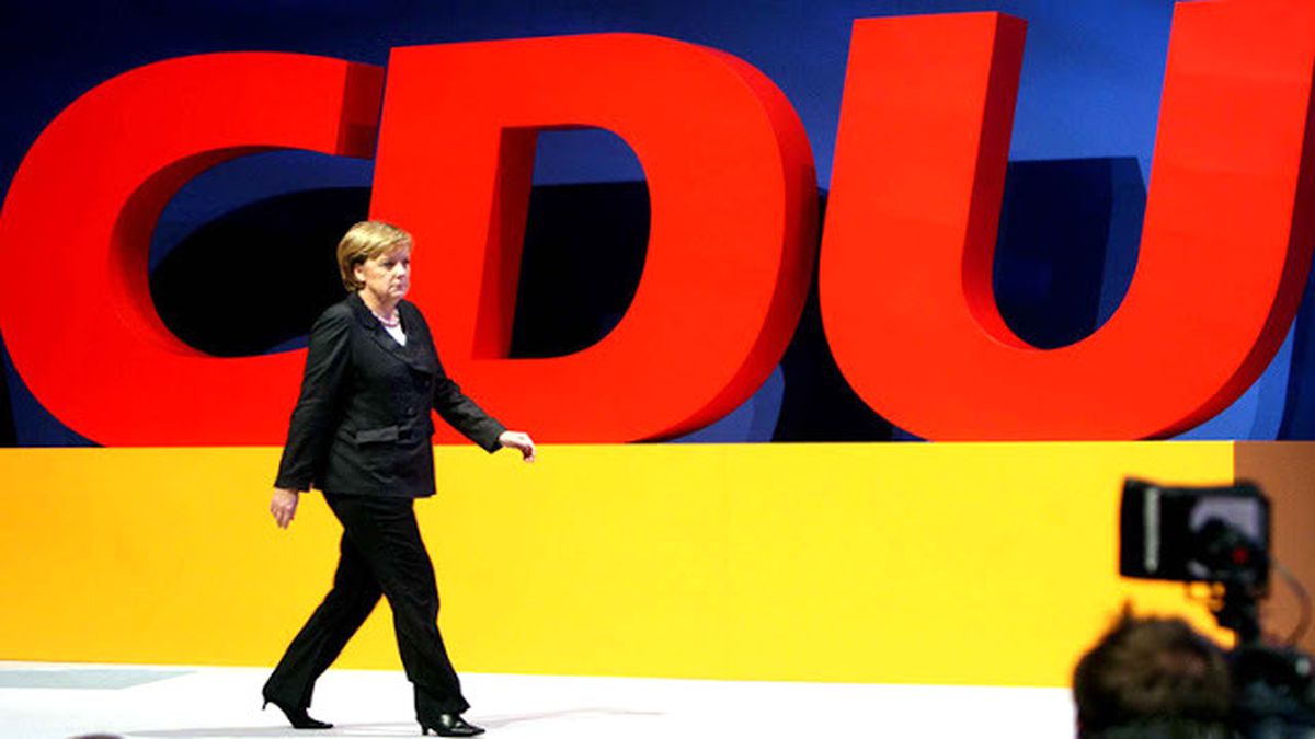 Cdu Saar Eyaletinde Seçimin Galibi Fakat Hükümeti Kuracağı Ortağı Yok