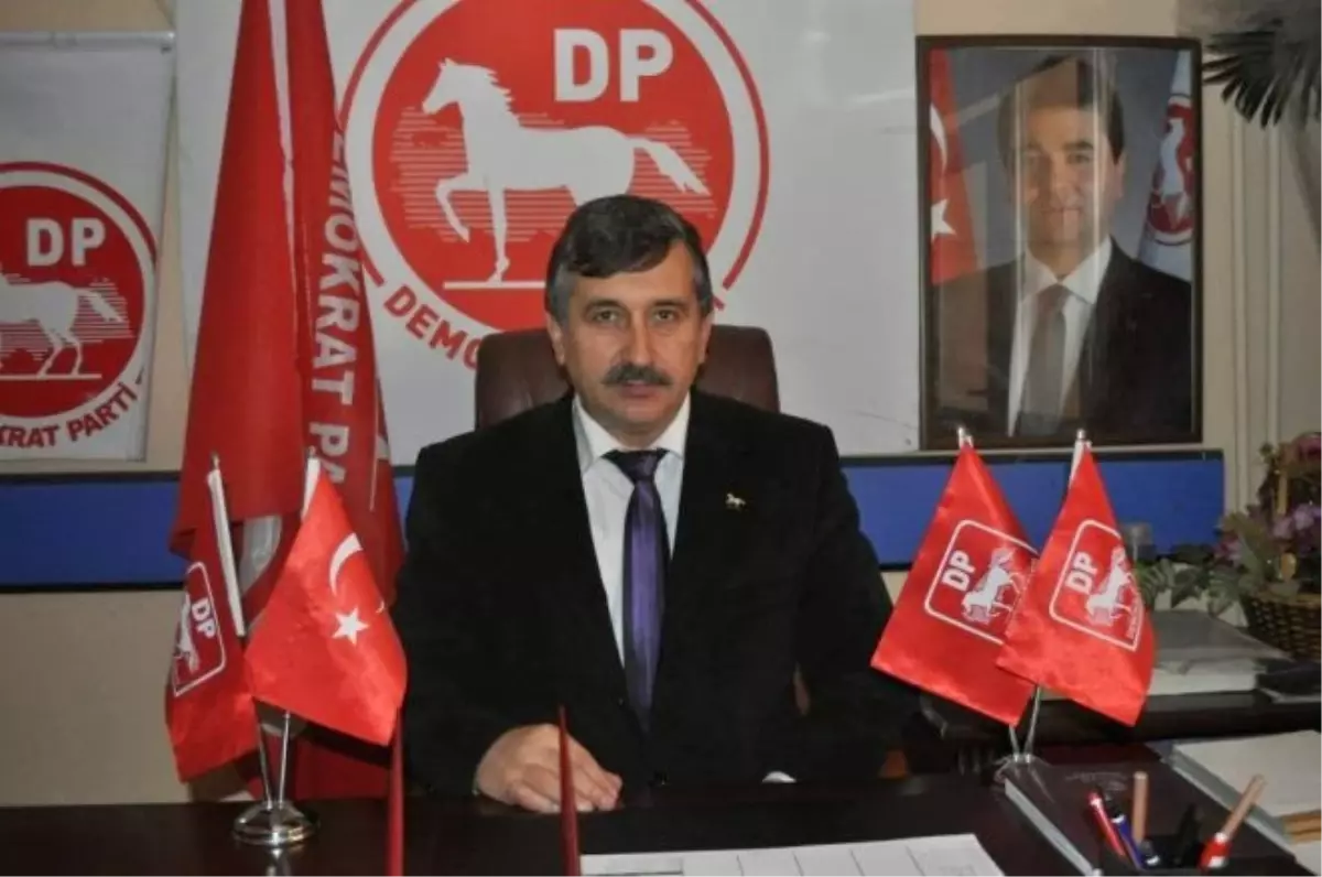 Demokrat Parti Kayseri İl Başkanı İsmet Özbakkal, "Türkiye Aşırı Gerginliği Kaldıramaz"