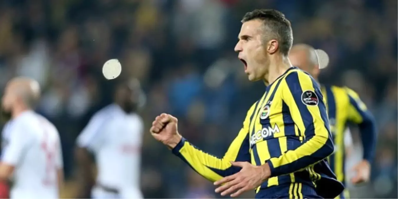 Fenerbahçe\'de Van Persie Krizi!