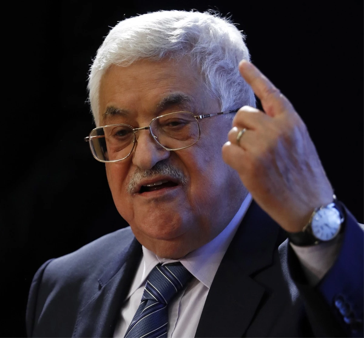 Filistin Devlet Başkanı Abbas Almanya\'da