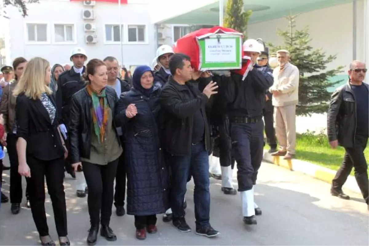 Kalbine Yenilen Polis Son Yolculuğuna Uğurlandı