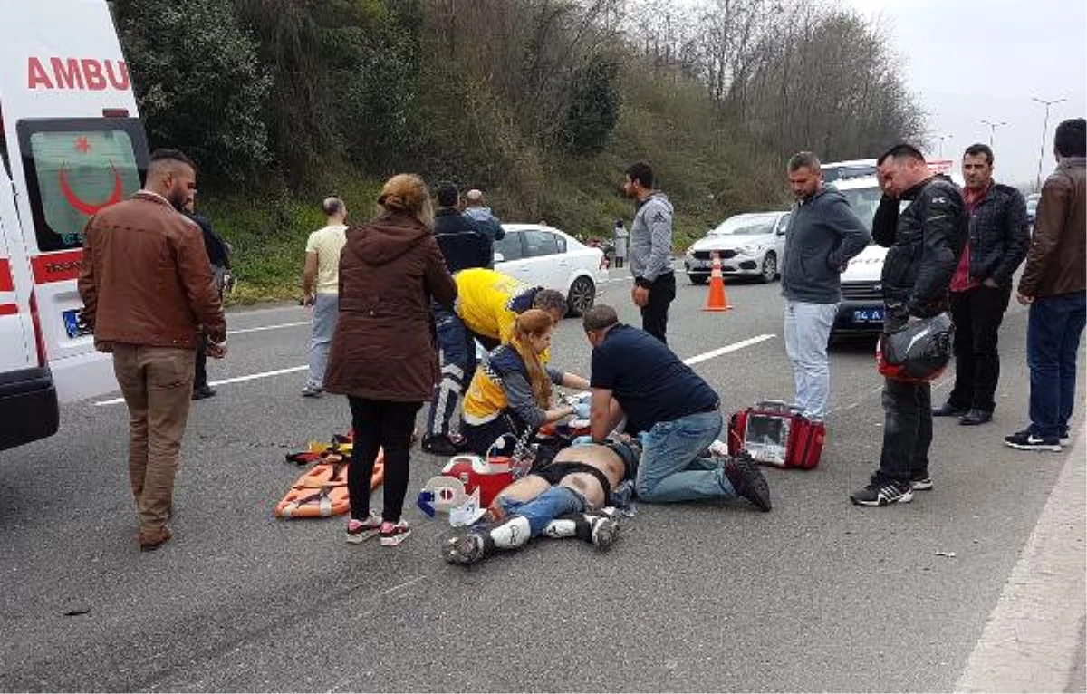 Motosikletçiler Otoyolda Kaza Yaptı: 1 Ölü, 2 Yaralı