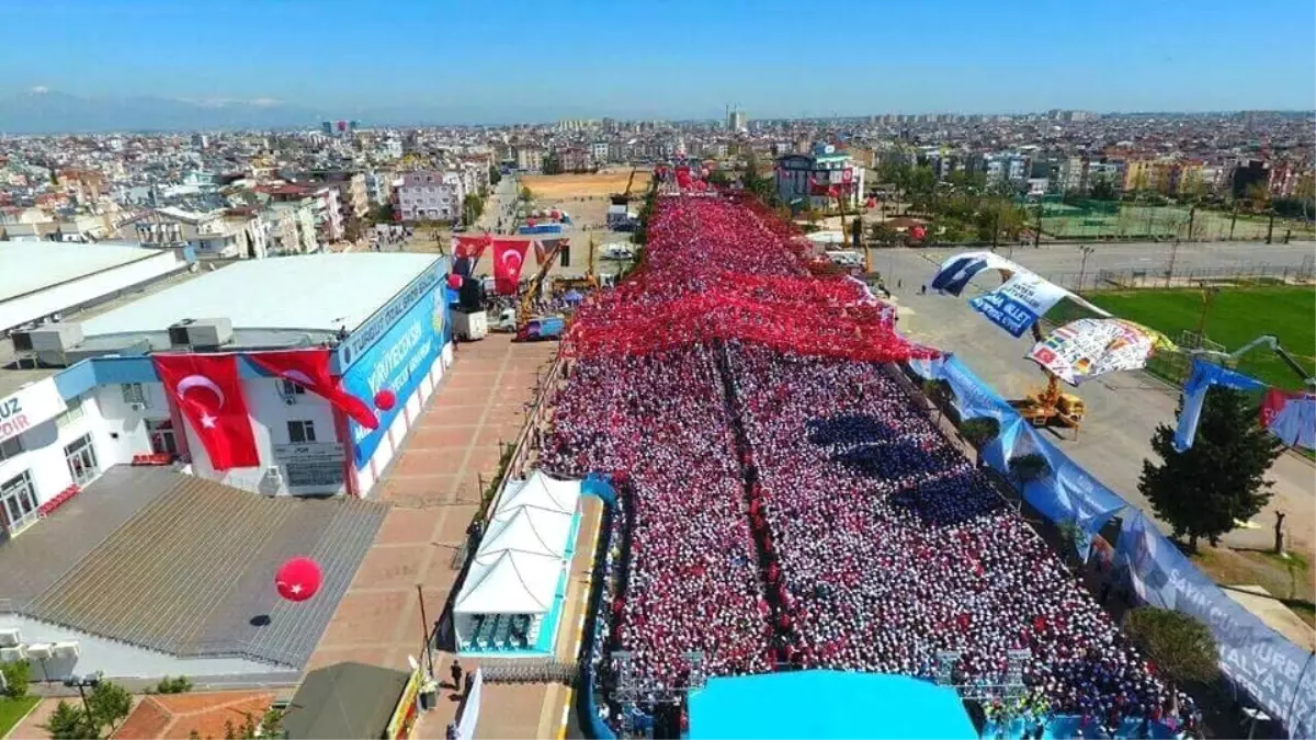 Sümer: "Türkiye, Antalya\'yı İmrenerek İzledi"