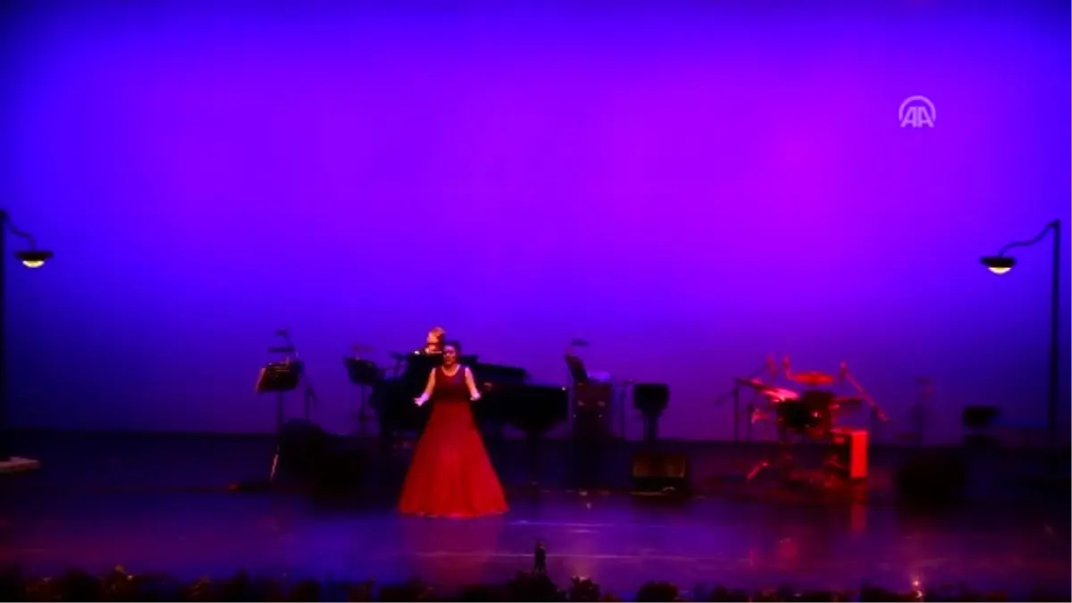 Vals, Tango ve Opera Gecesi" Etkinliği Düzenlendi