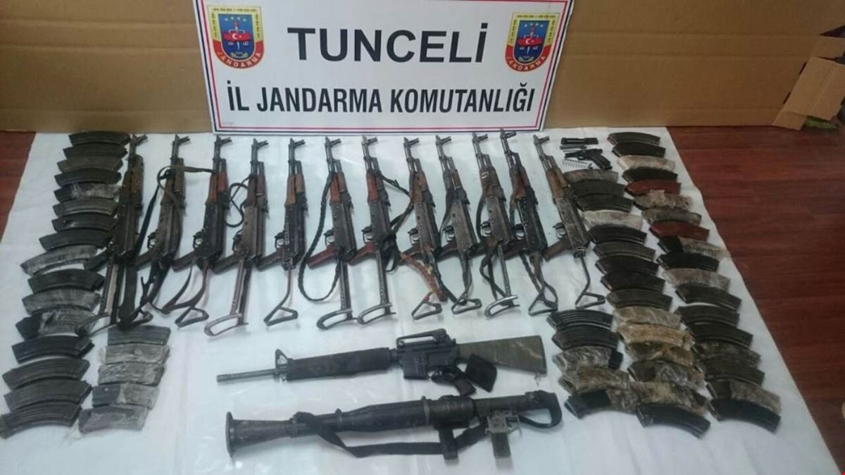 14 Teröristin Öldürüldüğü Operasyonda Cephanelik Ele Geçirildi
