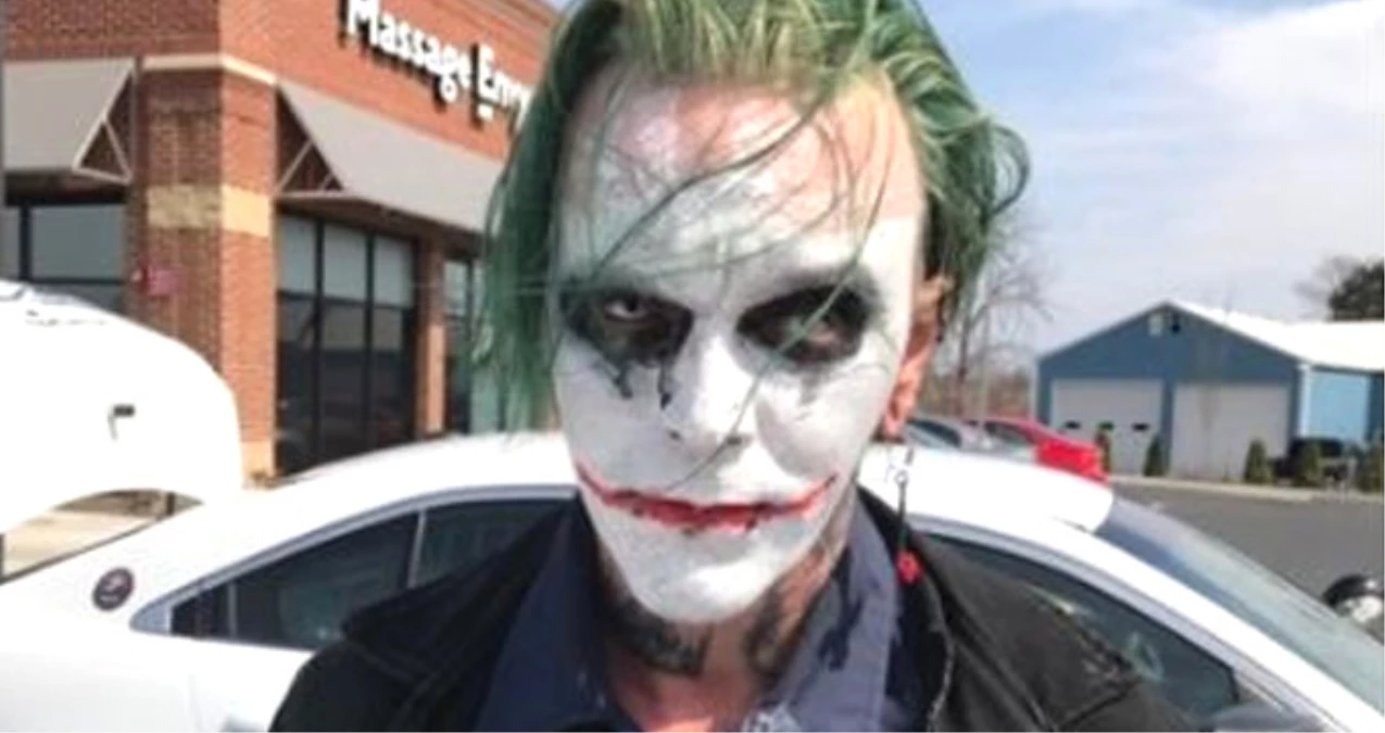 ABD\'li Genç, Film Karakteri \'Joker\'in Kostümüyle Dolaştığı İçin Tutuklandı