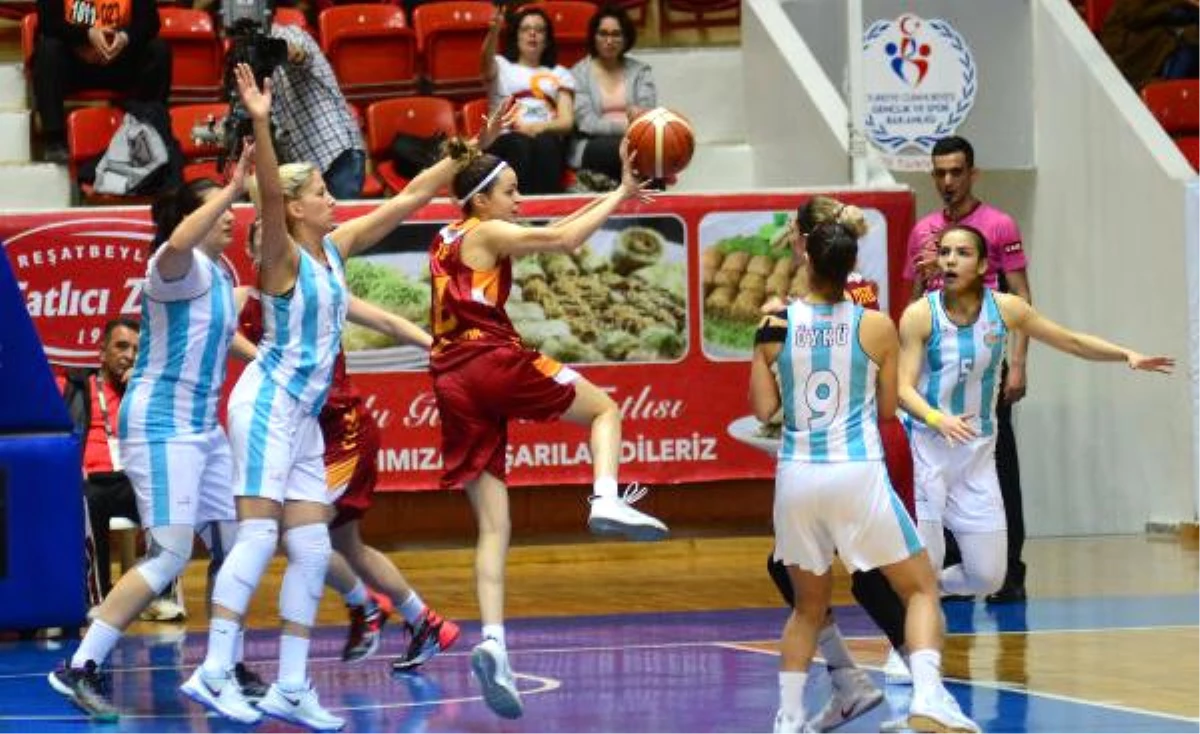 Adana Askispor - Galatasaray : 56-80