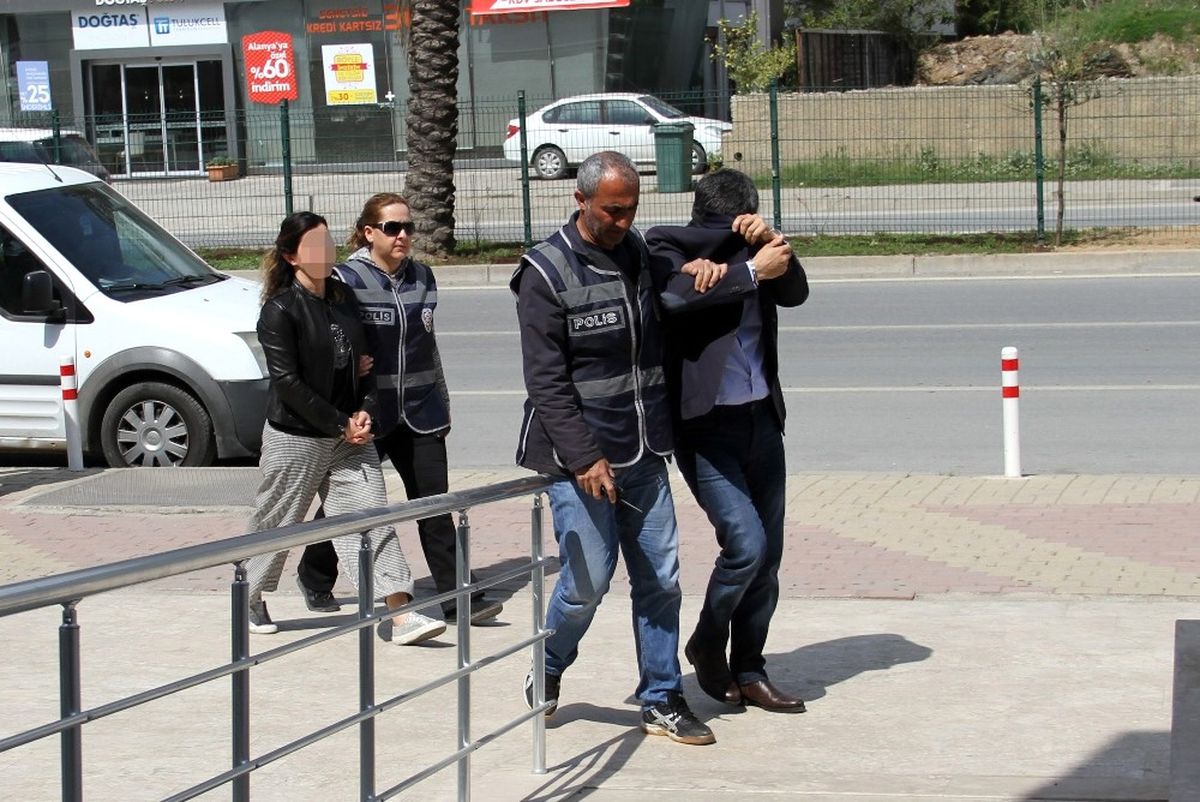 Antalya\'da Fetö\'den 3 Avukat Adliyede