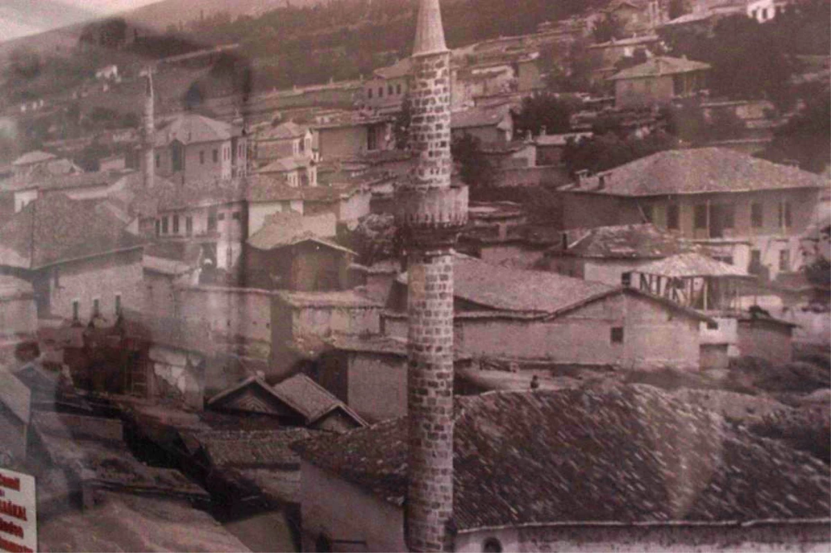 Arkeolog Mehmet Göktürk: "Kırşehir\'deki Selçuklu Eserleri Yok Edildi"