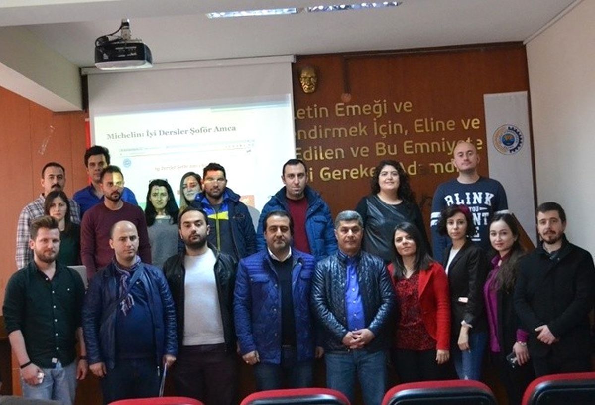 Bafra\'da "Pazarlamada Yeni Trendler Eğitimi"