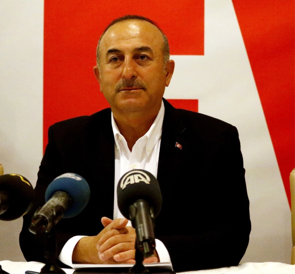 Bakan Çavuşoğlu: "Bild Gazetesi de Atatürk\'ü Kullanmaya Başladı"