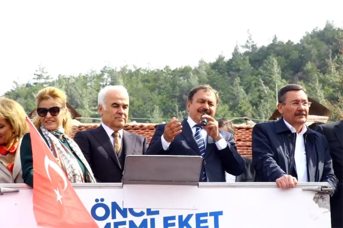 Bakan Eroğlu Nallıhan\'da Konuştu