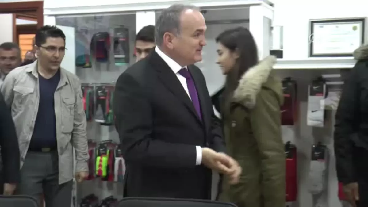 Bakan Özlü: "Yetkisi Az Kişiler Az Icraat Yapar"