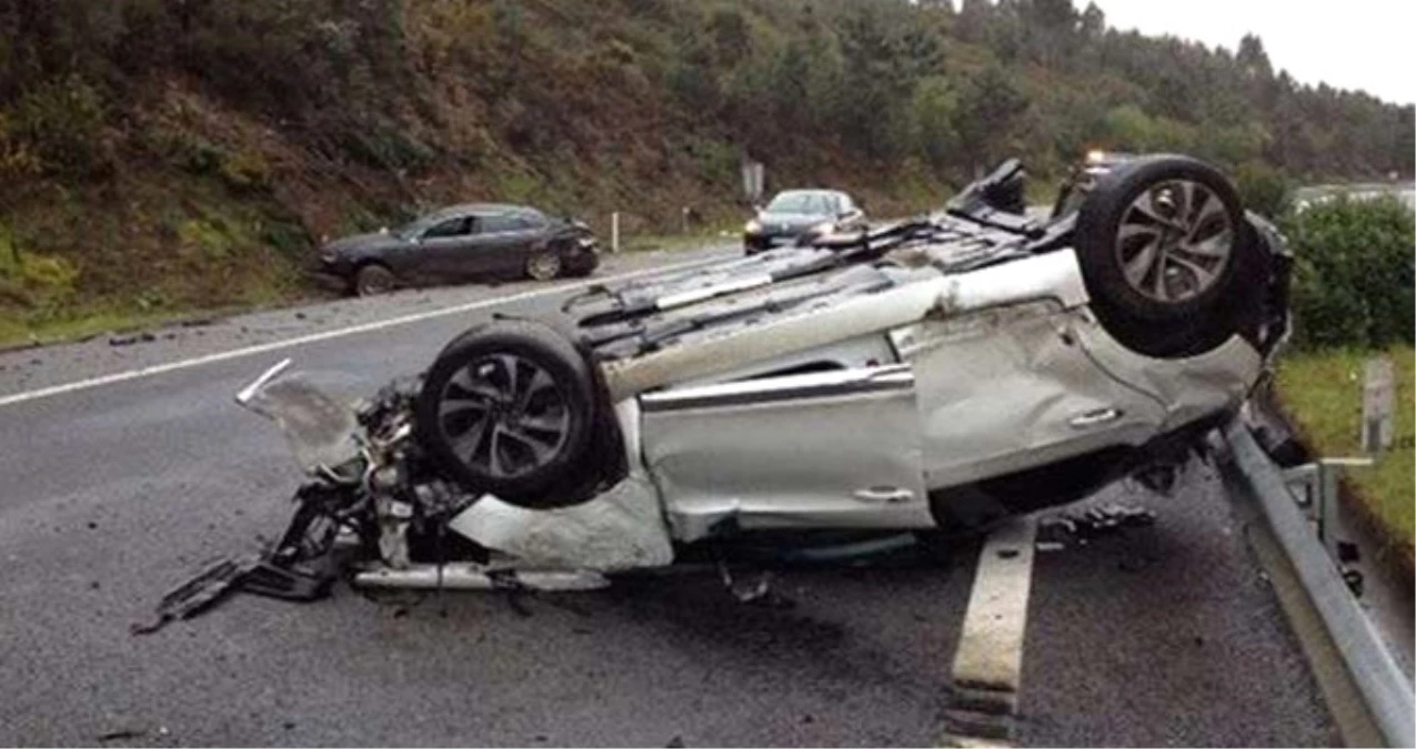 Benfica\'lı Elhouni, Trafik Kazasında Ölümden Döndü