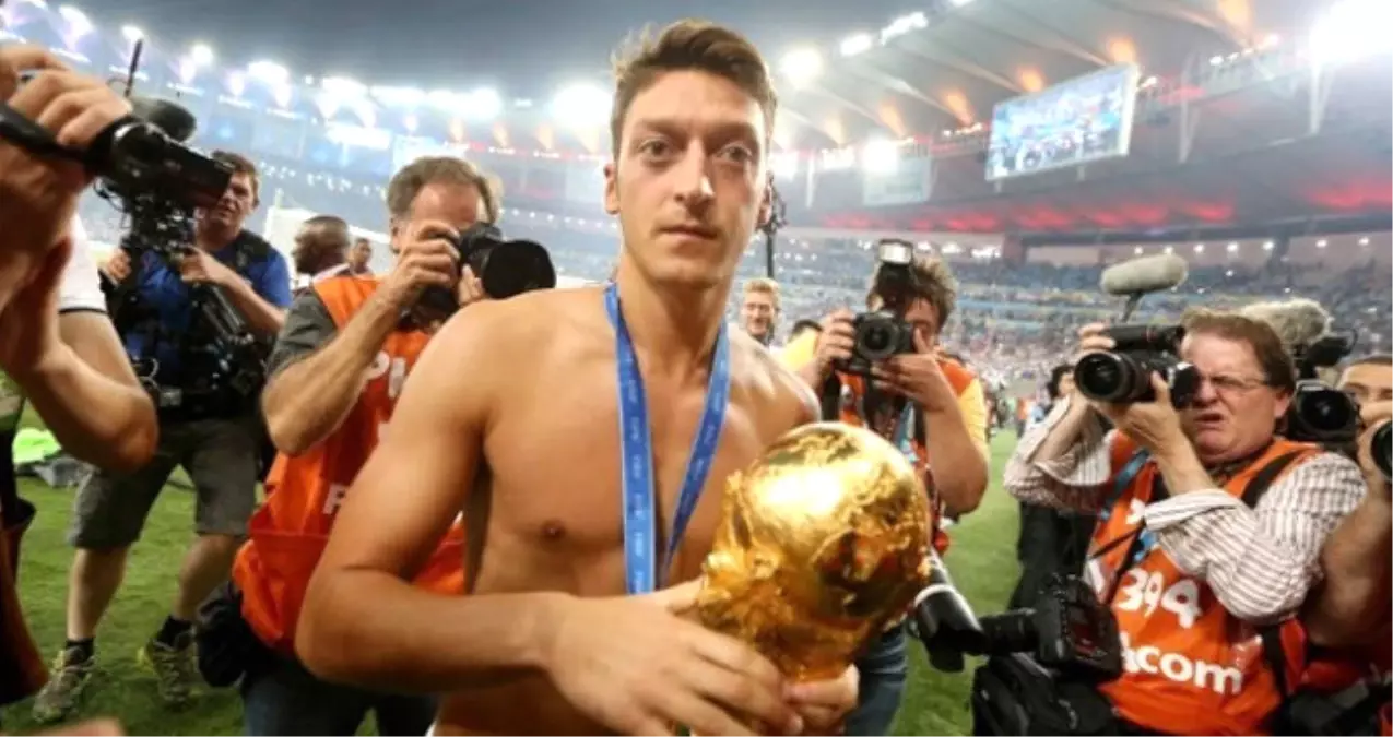 Fenerbahçe, Mesut Özil\'in Transferi İçin Tüm Şartları Zorlayacak