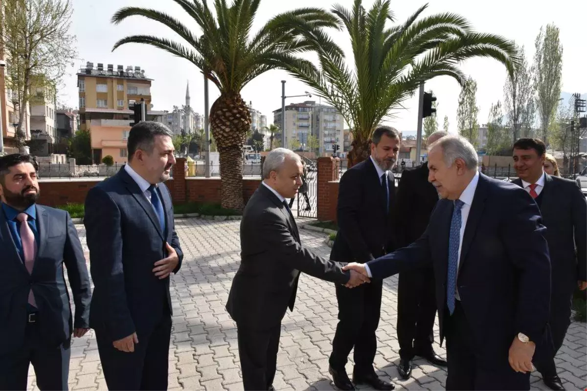 Hatay Valisi Ata\'dan Tedaş\'a Ziyaret