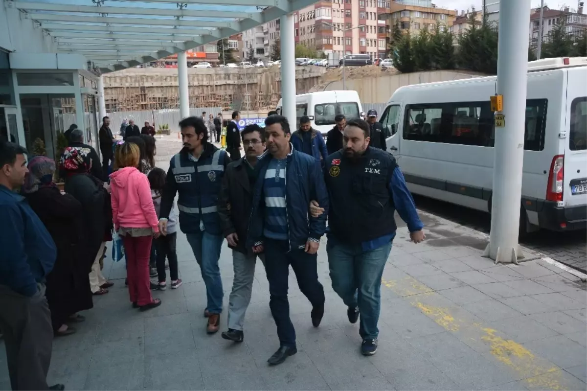Karabük Merkezli 3 İlde Fetö Operasyonunda 14 Kişi Gözaltına Alındı