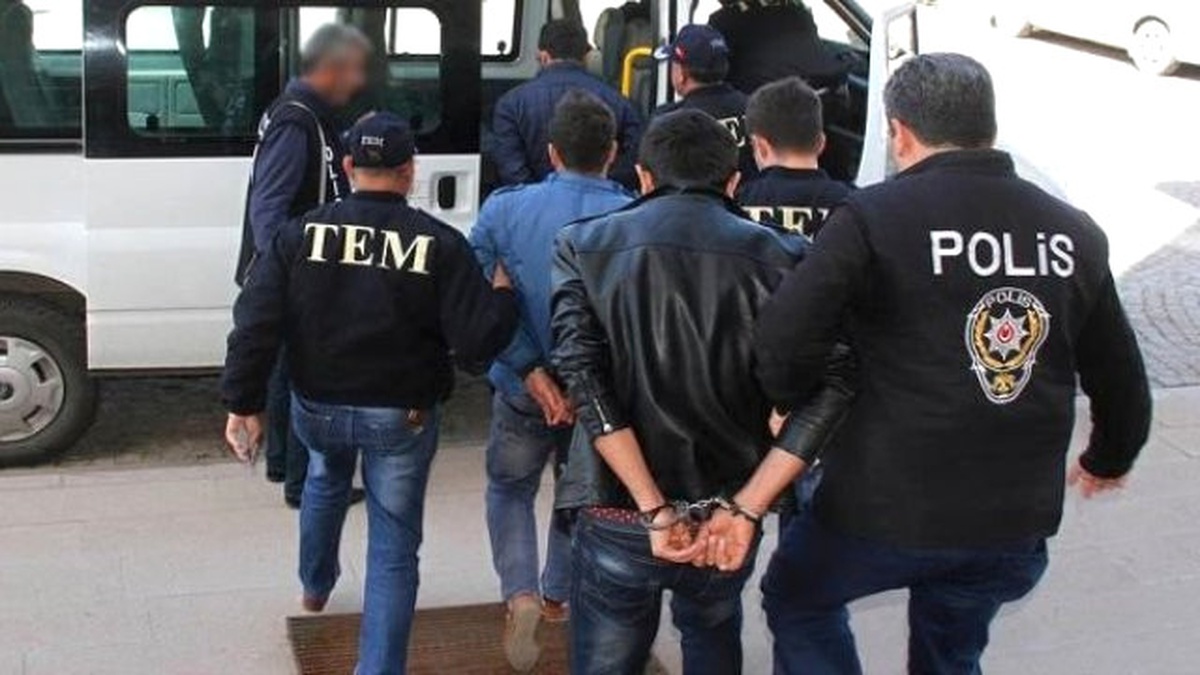Nevşehir\'de 5 Eski Polis Fetö\'den Tutuklandı