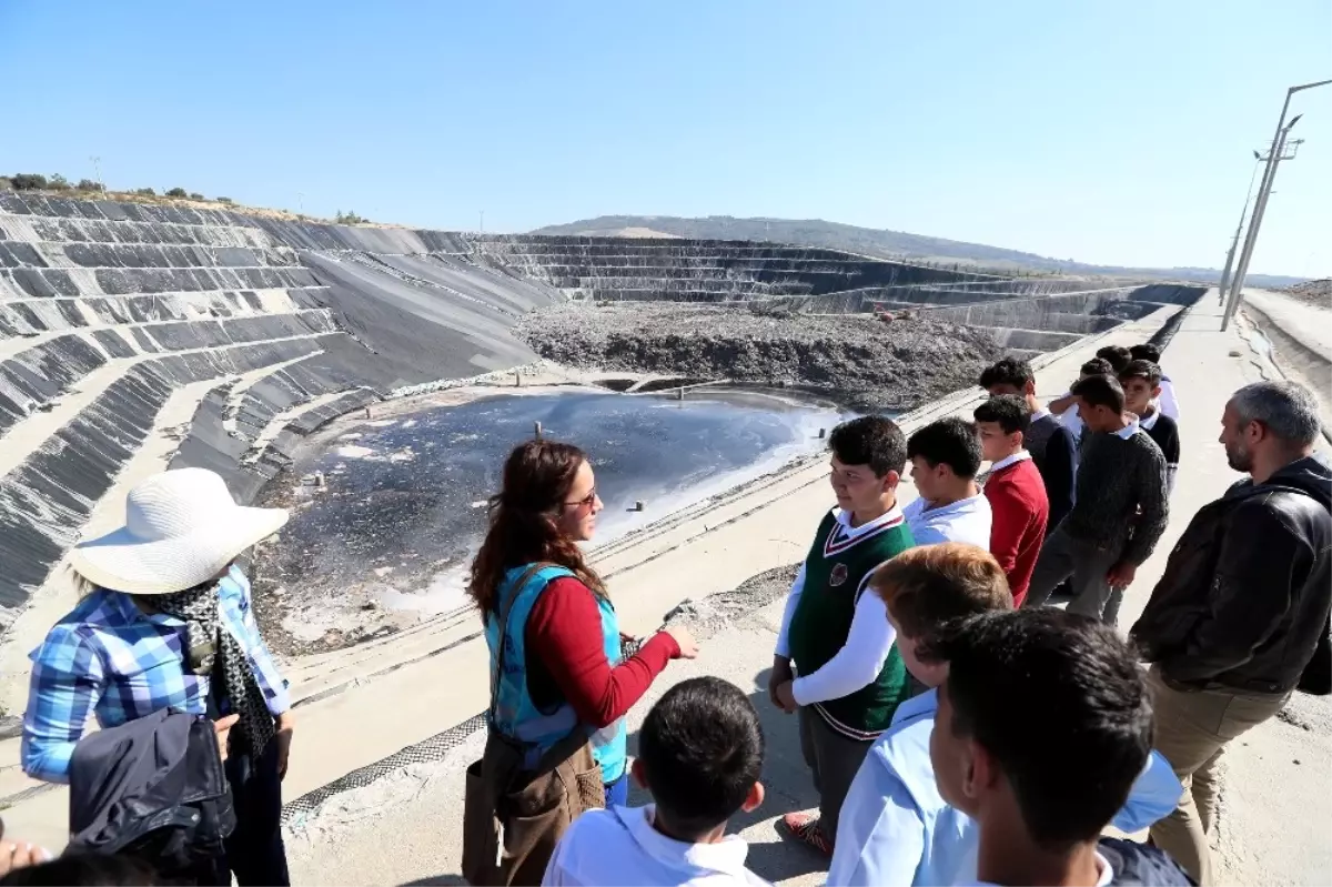 Öğrenciler, Entegre Katı Atık Değerlendirme Tesisini Gezdi