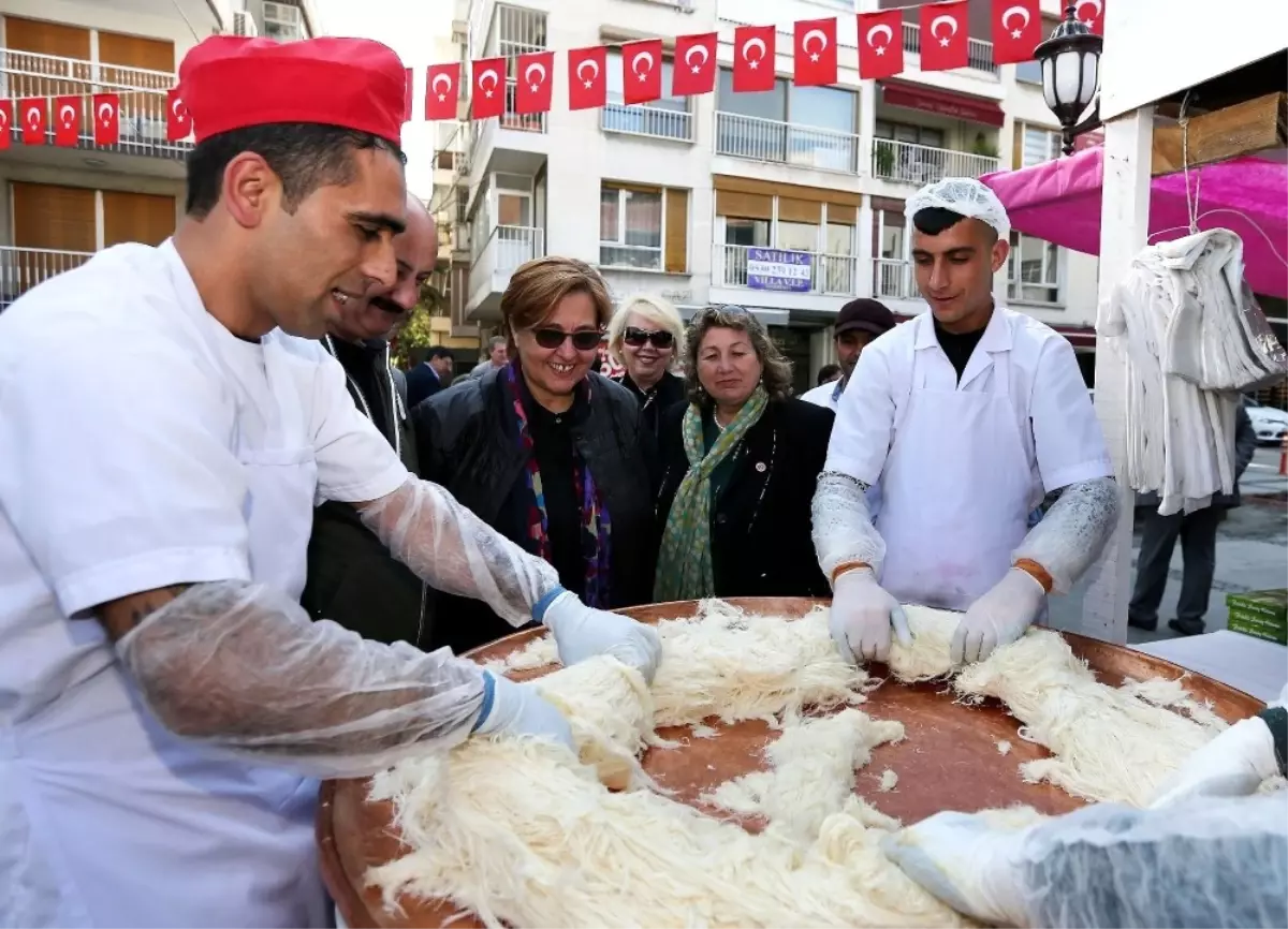 Üretici Muhtarlar Konak\'ta Buluştu