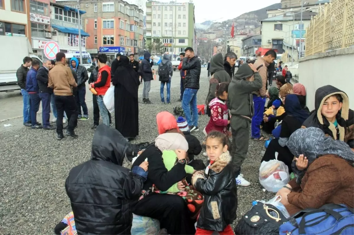 95 Sığınmacı Hakkari\'ye Geldi