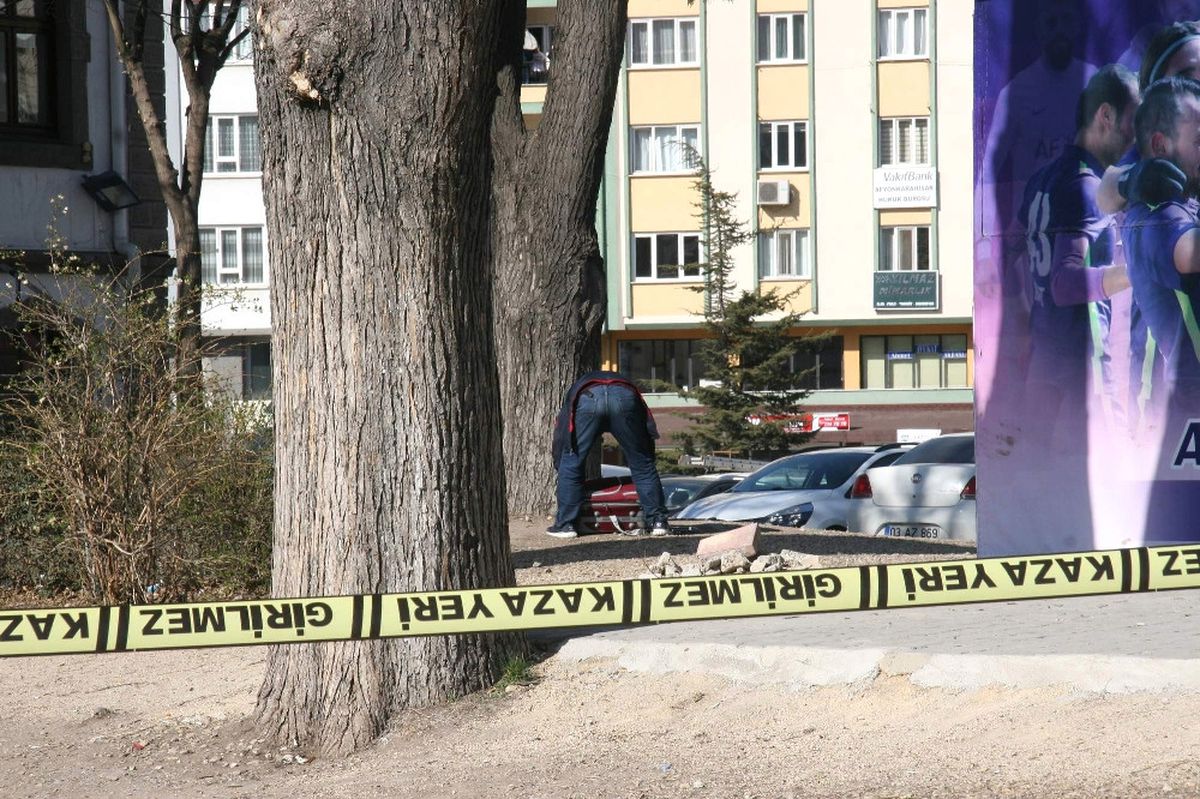Afyonkarahisar\'da Şüpheli Valiz Alarmı