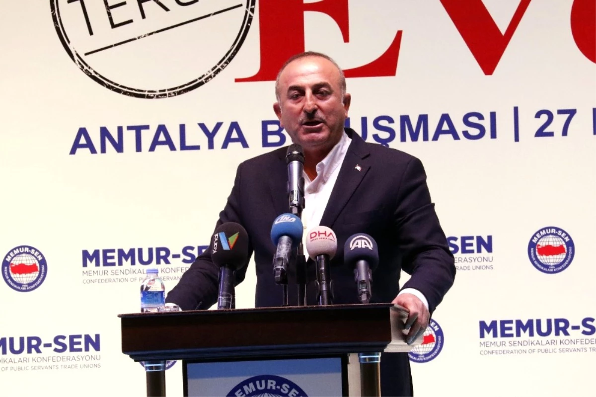 Bakan Çavuşoğlu: "Avrupa\'da Artık Sadece Faşist Değil, Terör Çizgisine Gelen Siyasi Partiler Var"