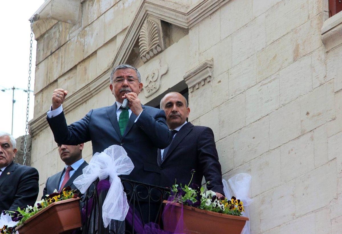 Bakan İsmet Yılmaz: "Eğitim Türk Milletinin Önceliğidir"