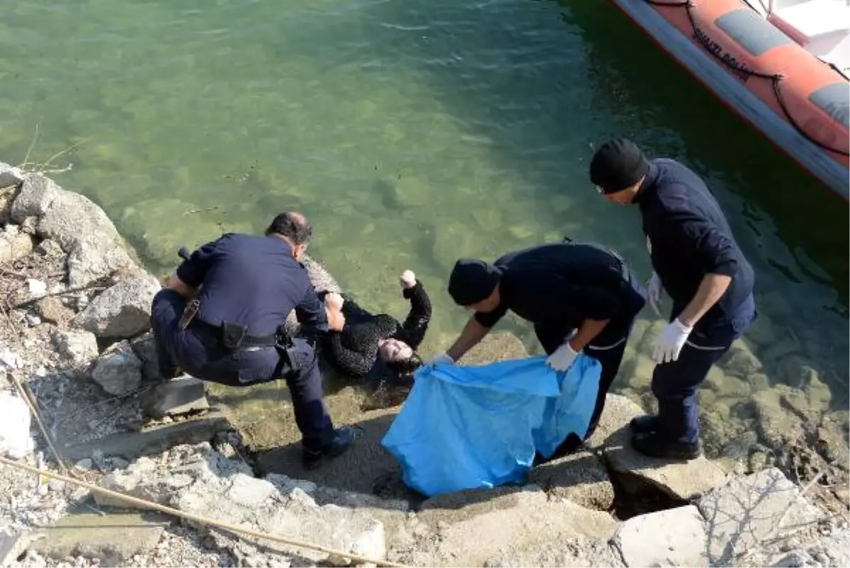 Baraj Gölünde Kimliksiz Kadın Cesedi Bulundu