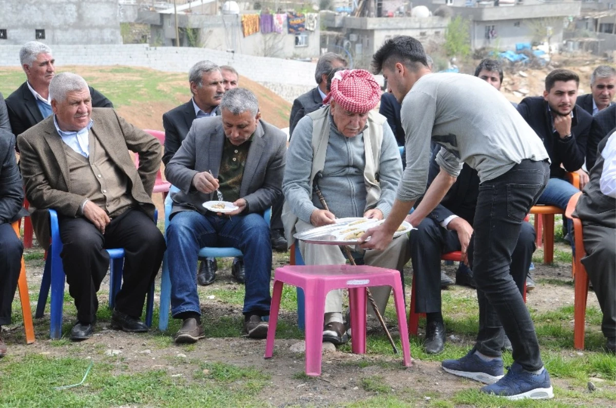 Cizre\'de İki Aile Arasındaki Husumet Barışla Sonuçlandı