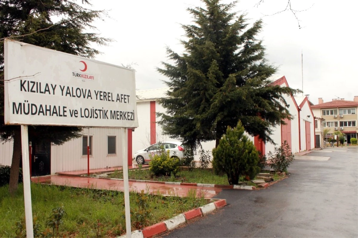 Yalova\'daki Afet Müdahale Deposunun Anahtarları İstanbul\'da Tutuluyor