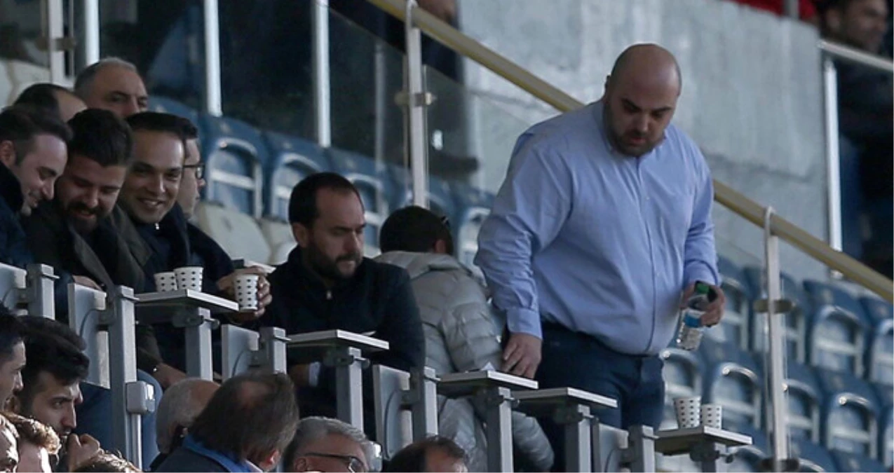 Fenerbahçeli Yönetici Hasan Çetinkaya, Emre Mor\'un Menajerine Teklif Yaptı