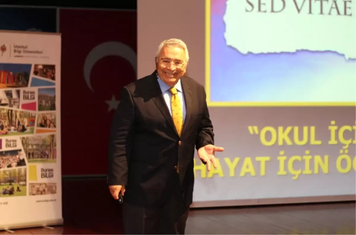 Sanko Okullarında "Okul İçin Değil, Yaşam İçin Öğrenmeli" Konulu Söyleşi