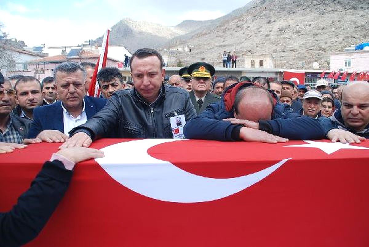 Şehit Astsubay Niğde\'de Toprağa Verildi