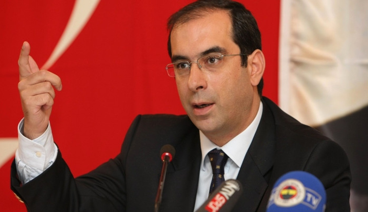 Şekip Mosturoğlu: "Yakın Zamanda Kumpasçıları Herkes Görecek"