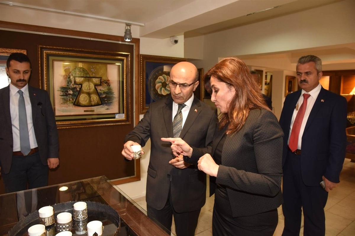 Vali Demirtaş\'tan Adana Olgunlaşma Enstitüsü\'ne Ziyaret