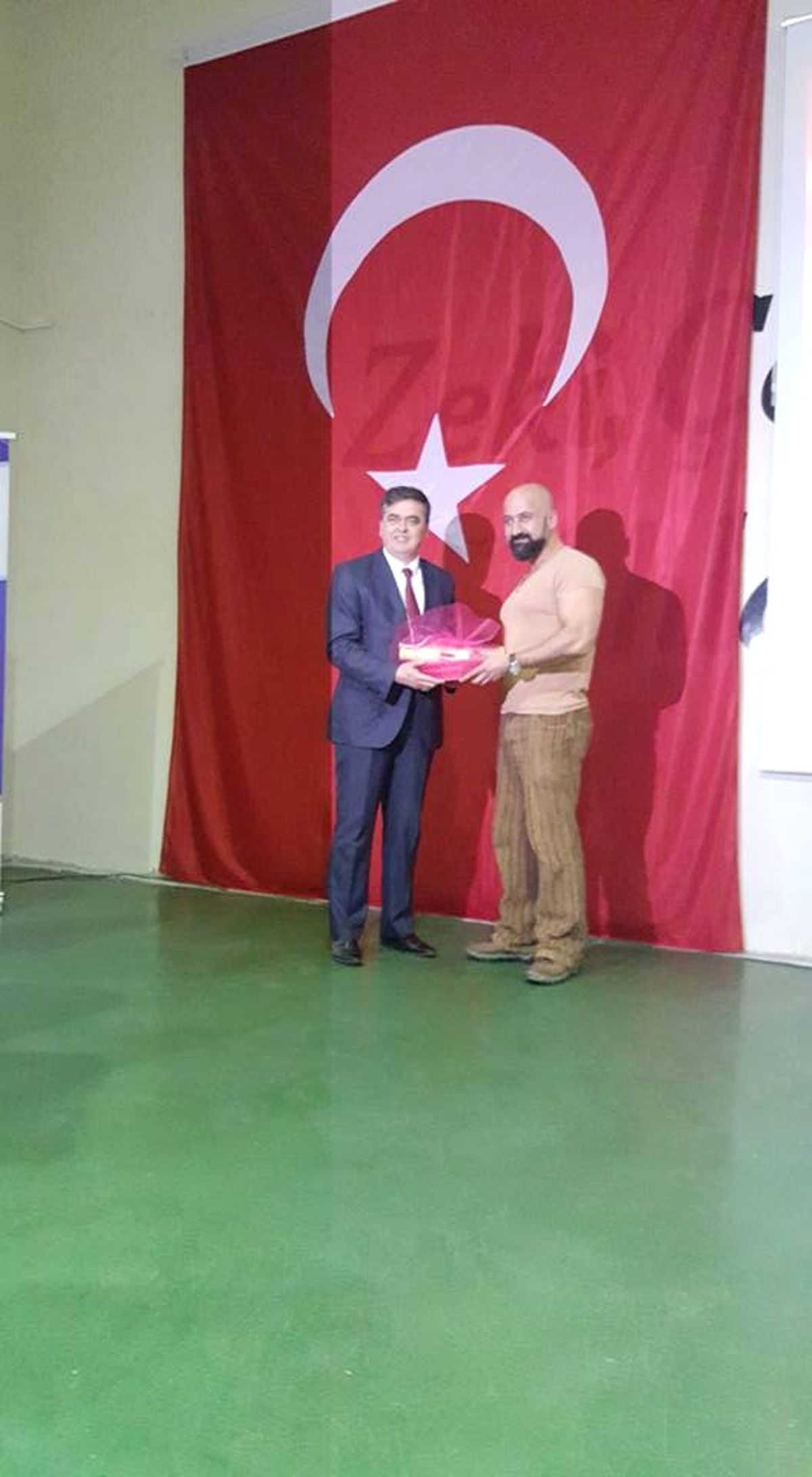 15 Temmuz Gecesi Tankı Önüne Yatarak Durduran Metin Doğan Pazaryeri\'nde
