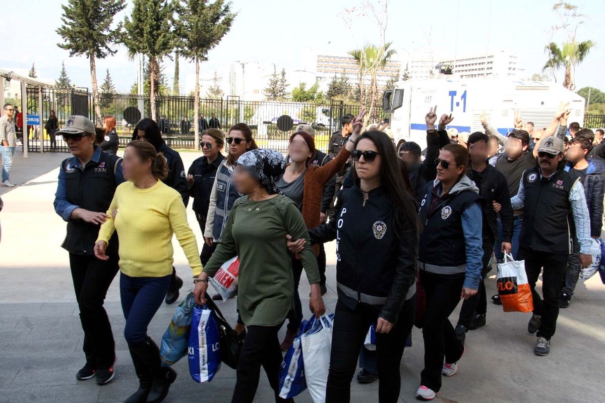 2 Ilçede 18 Kişiye PKK Gözaltısı
