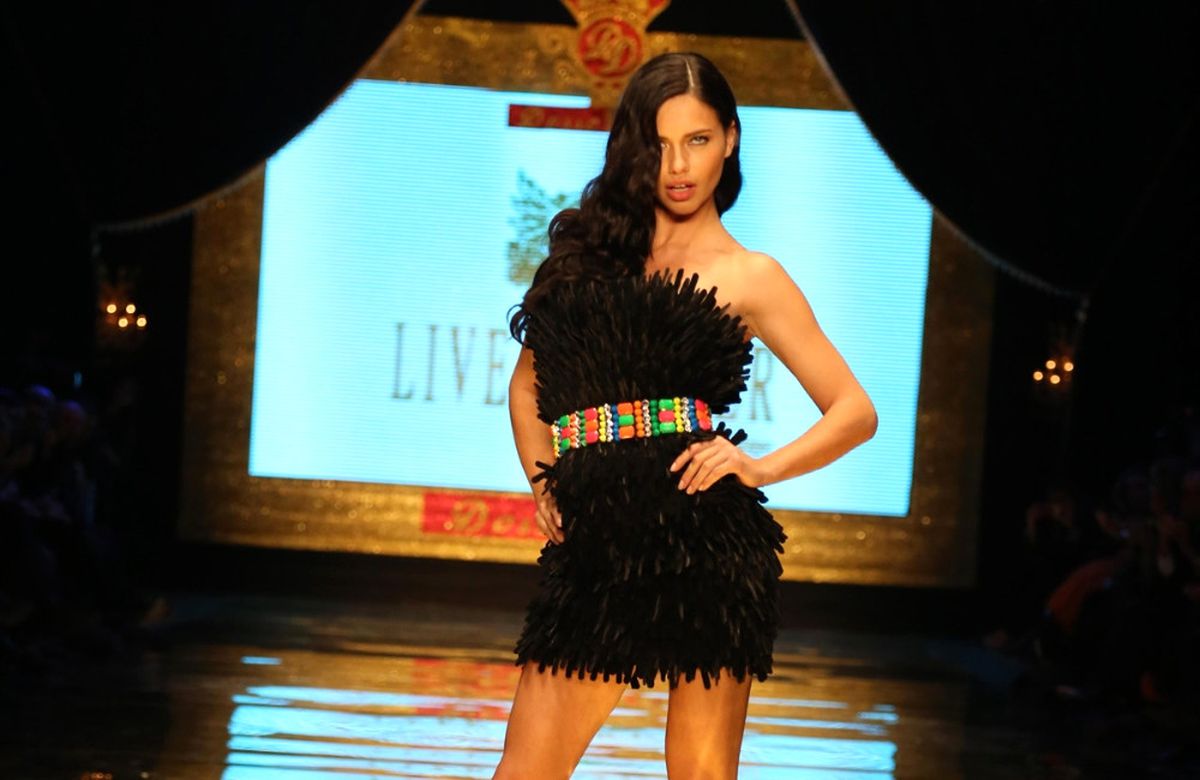 Adriana Lima Türkiye\'ye Geliyor