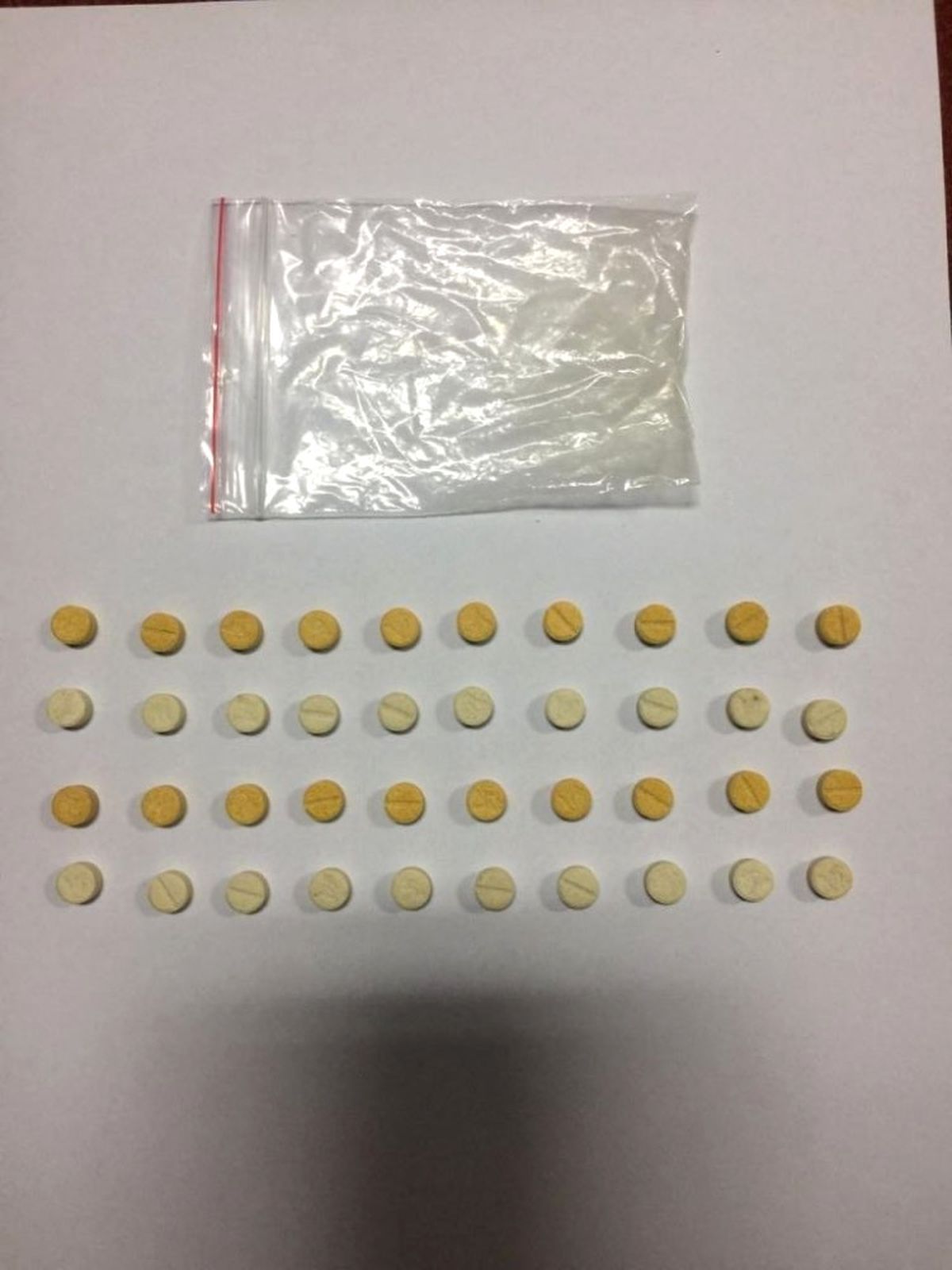 Afyonkarahisar\'da Polis 53 Adet Exstasy Hap Ele Geçirdi