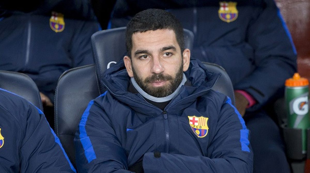 Arda Turan 3 Hafta Yok