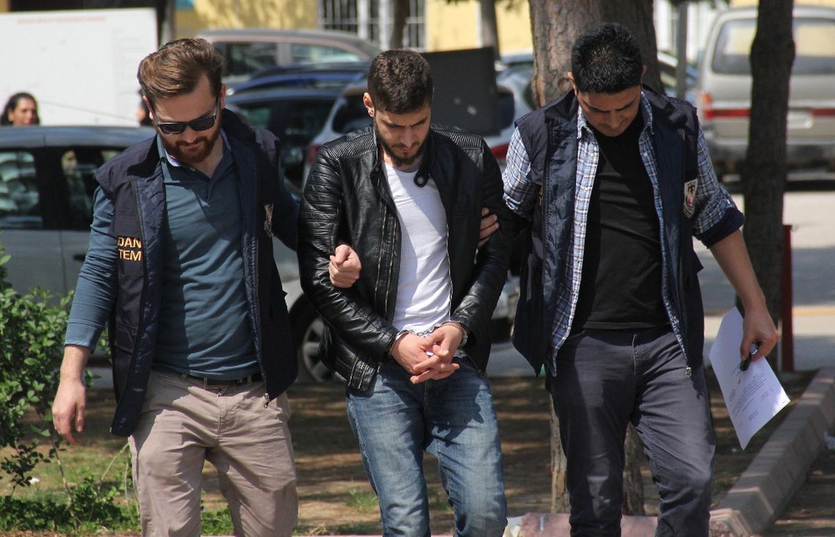Avrupa\'dan Eleman Kazandıran Deaş\'lı Tutuklandı
