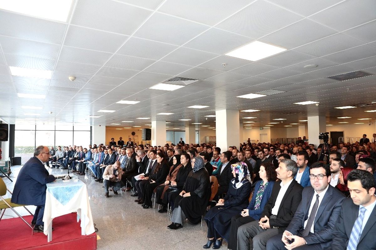 Başkan Hasan Can, Belediye Personeli ile Bir Araya Geldi