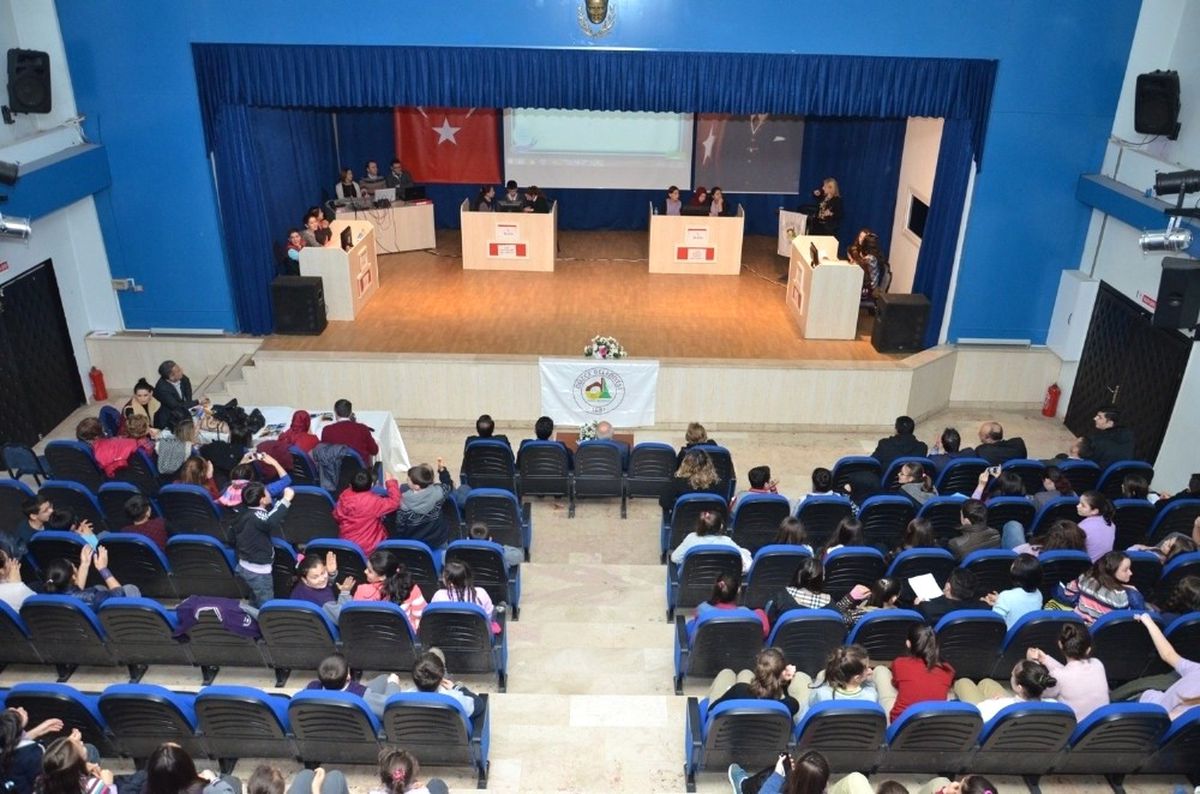 Bilgi Yarışmasında Final Heyecanı