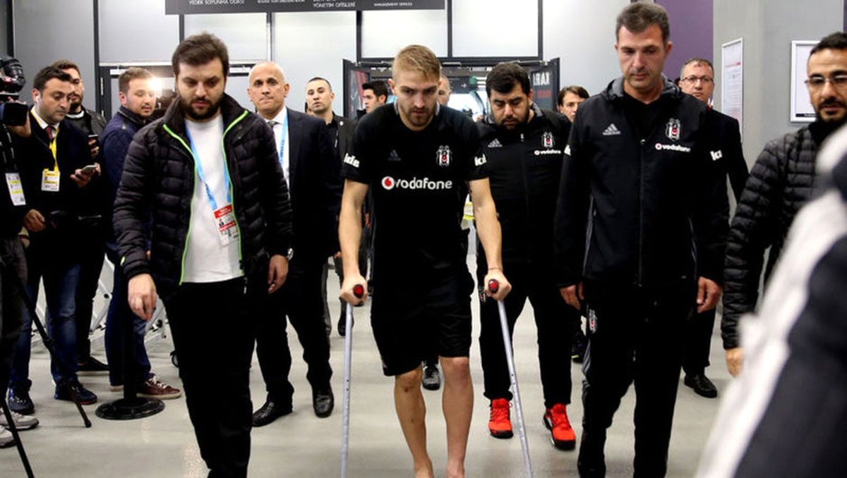Caner Erkin Yeniden Sakatlandı