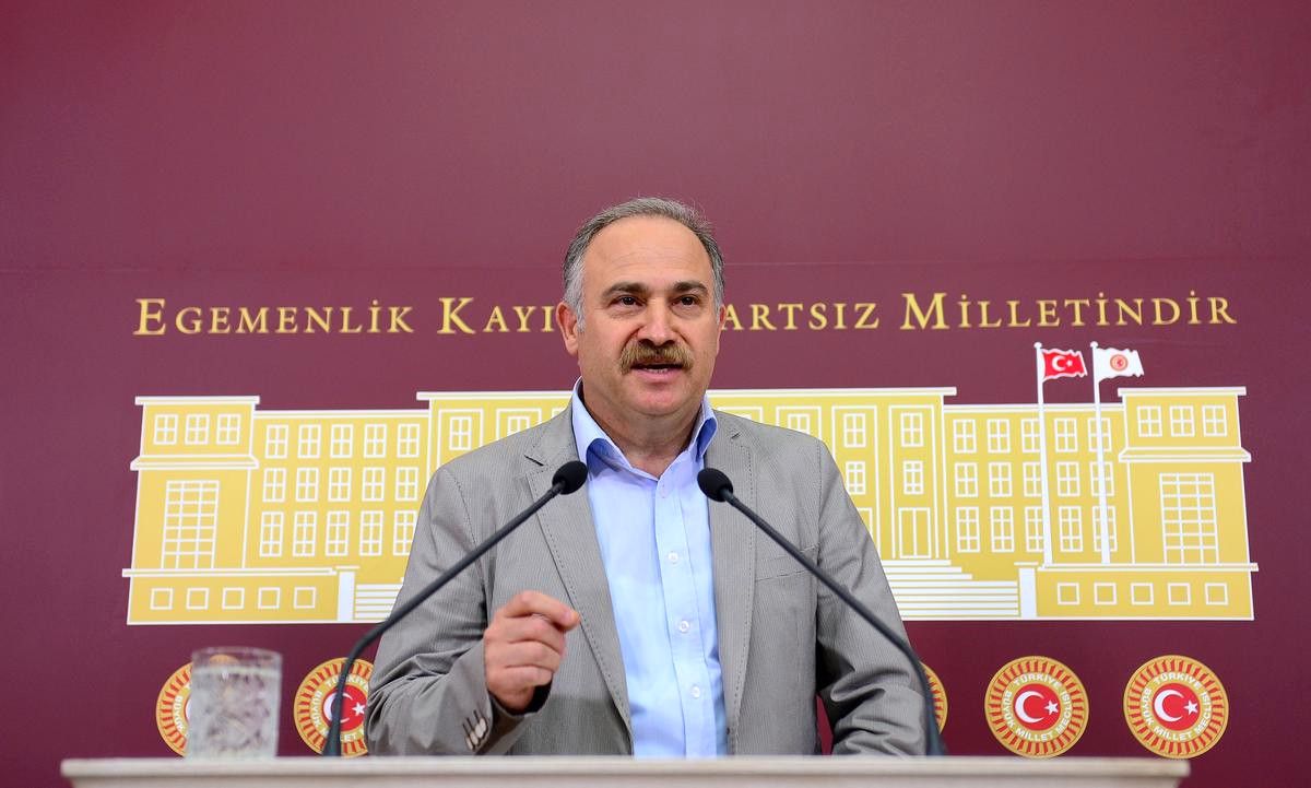 CHP Grup Başkanvekili Gök, Ankara\'da Yolu Olmayan Mahalleleri Sordu