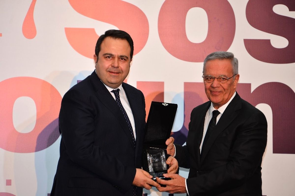 Coca-Cola İçecek \'3.2.1 Başla!\' Projesi ile \'En Yenilikçi Sosyal Sorumluluk Ödülü\'nü Kazandı