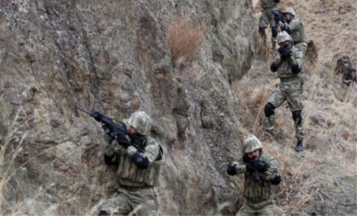 Cudi Dağı Bölgesinde Jandarma Özel Harekat ve Polis Özel Harekattan Ortak Operasyon