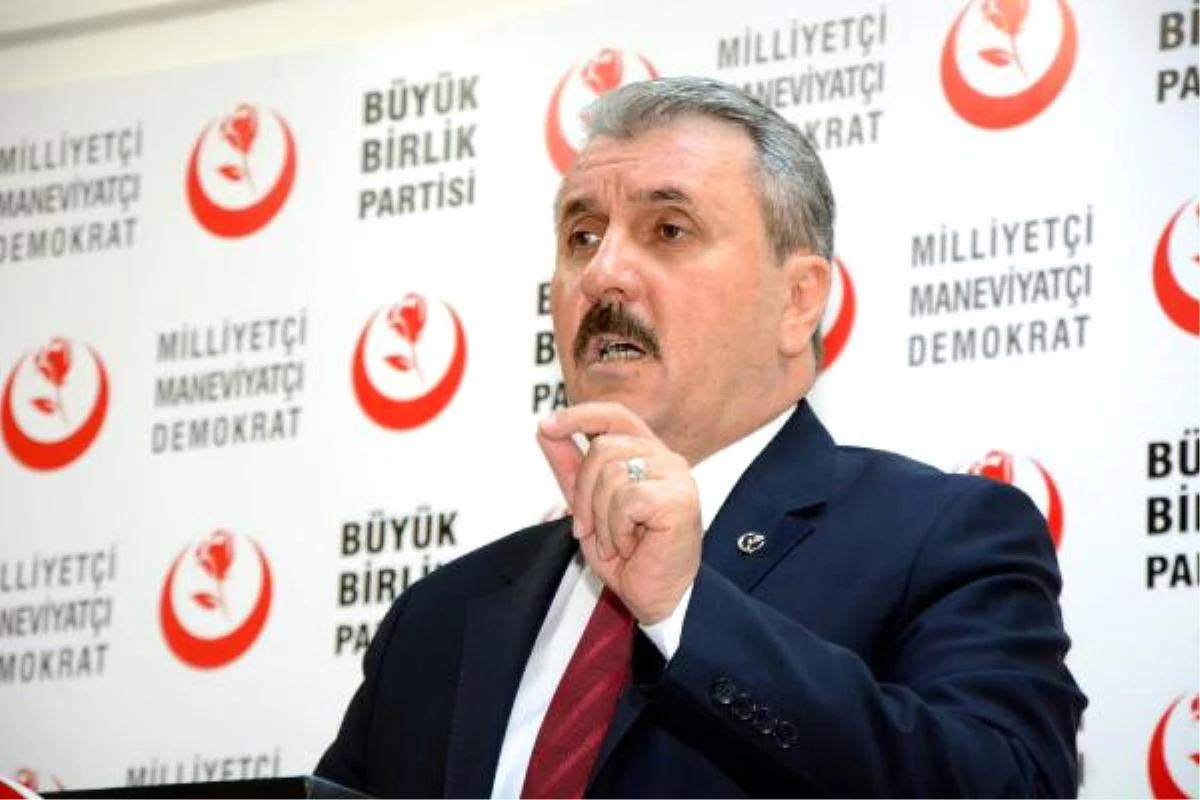 Destici: Seçim Barajının Düşürülmesi Yetmez Sıfırlanması Gerekir